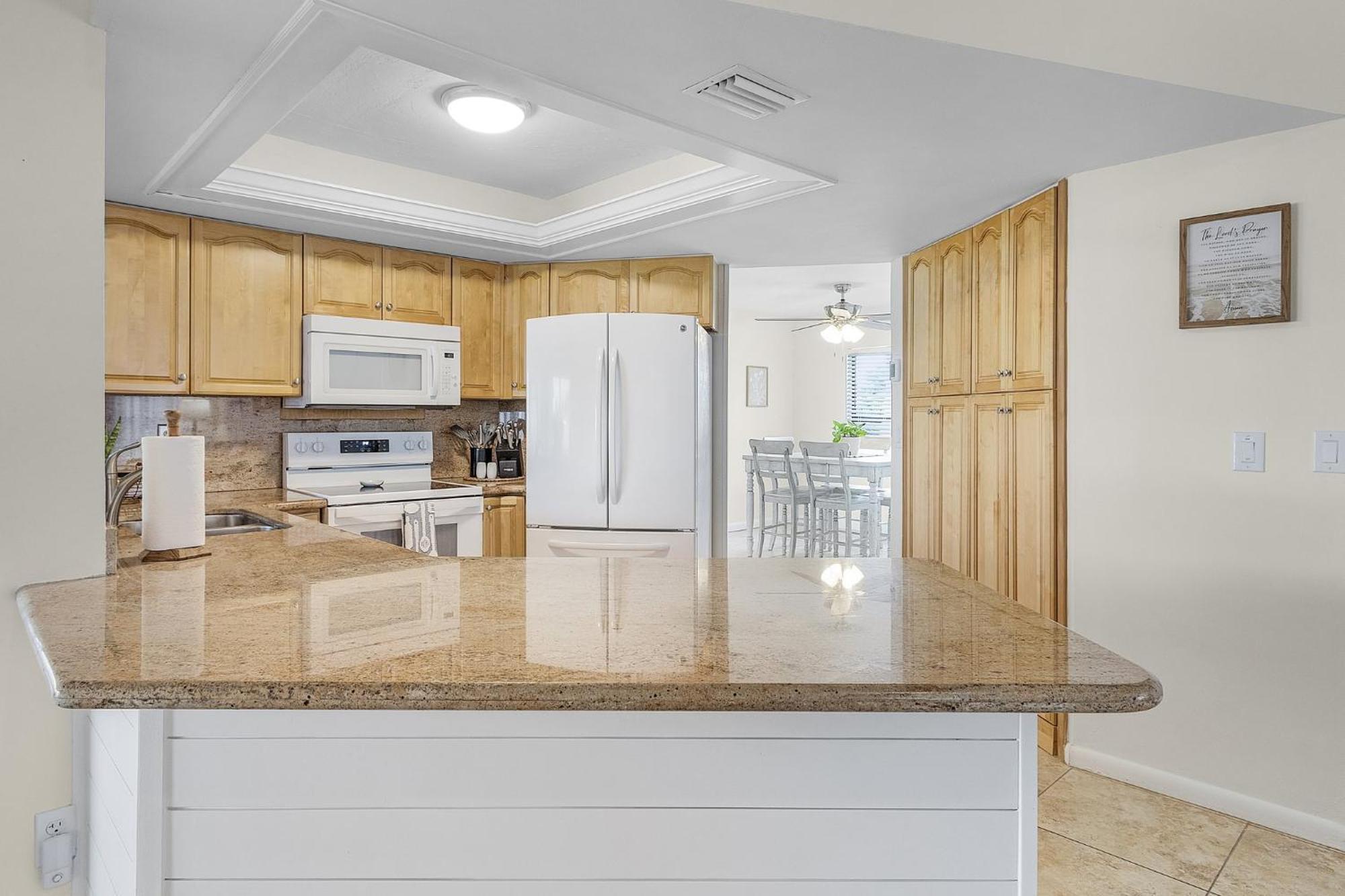 Cozy Retreat, Heated Pool, Water Canal, Bikes,3 Bedroom Cape Coral Exterior photo